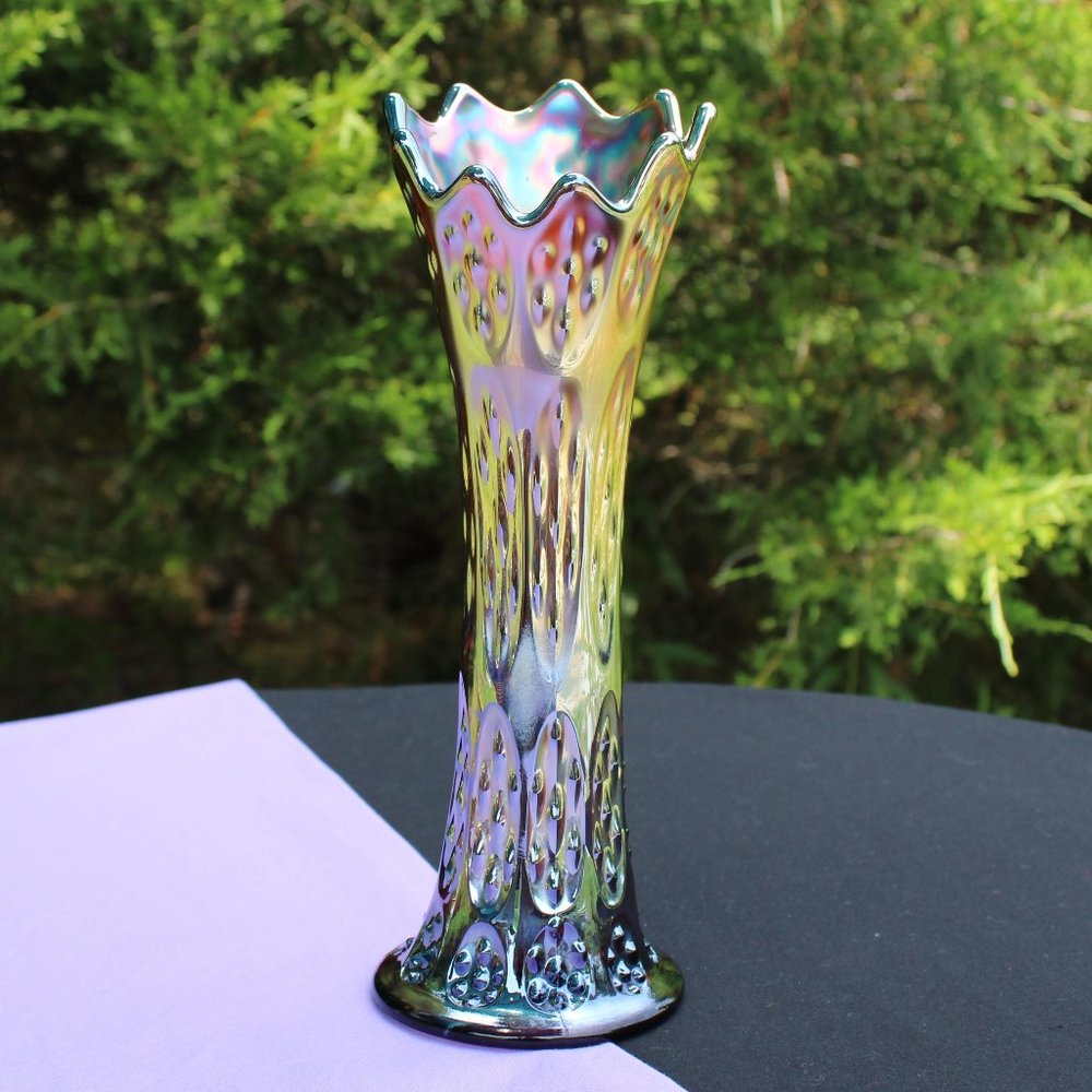 Long Thumbprint Hobnail Vase